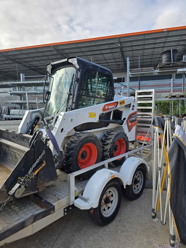 S450 Bobcat ($250/day) [Dry Hire] photo 4