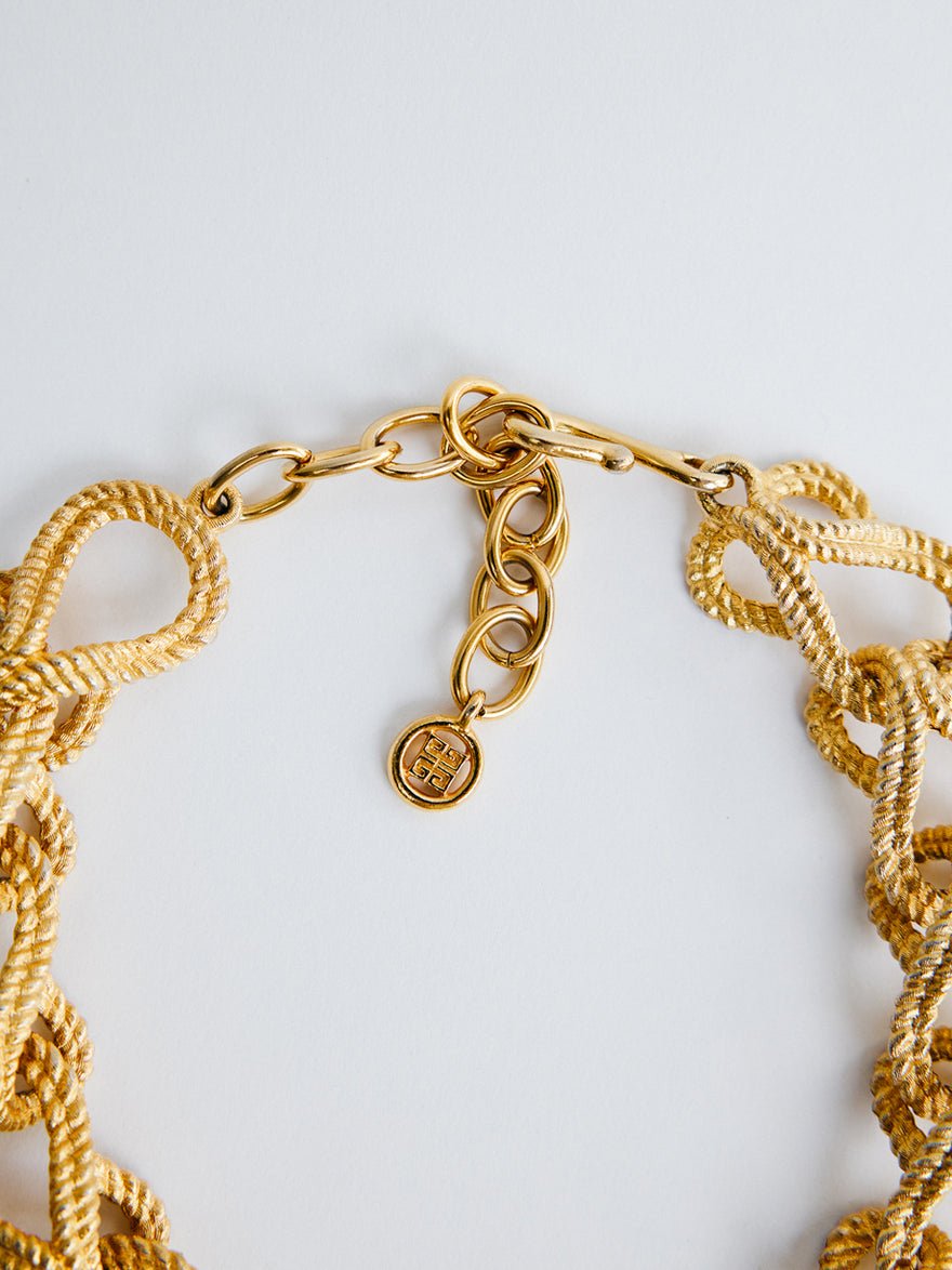 Givenchy Vintage Gold Link Choker photo 3