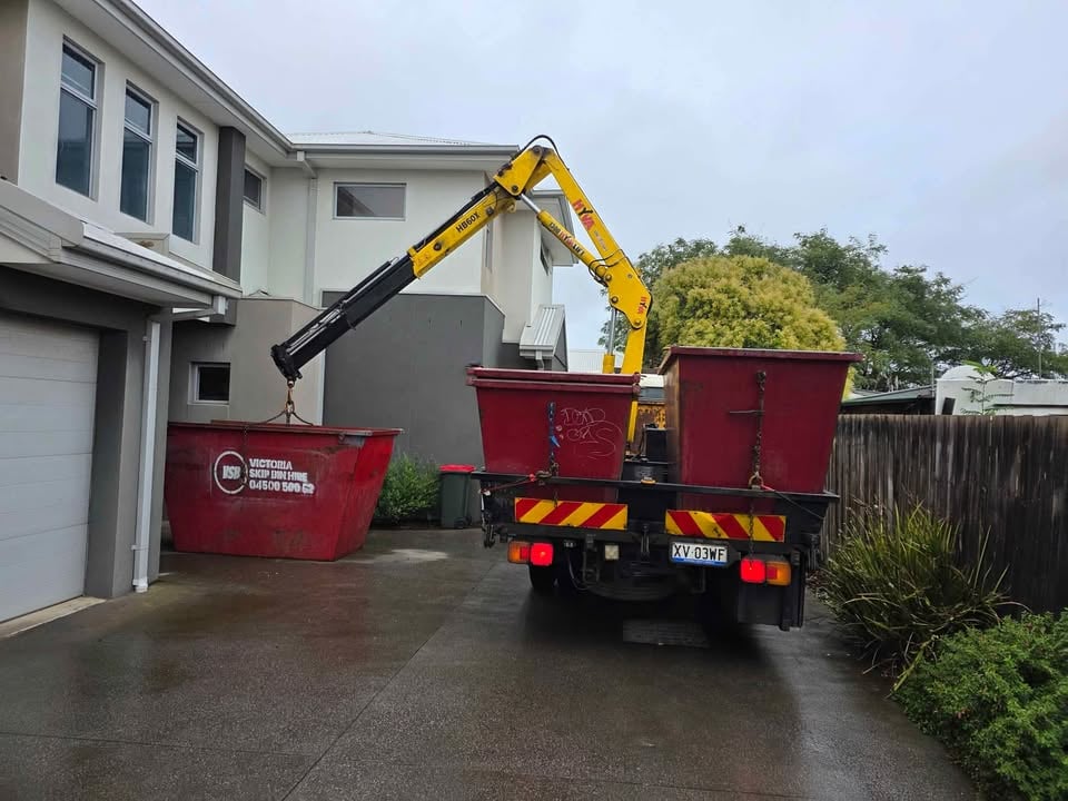 Crane Skip Bin Hire photo 7