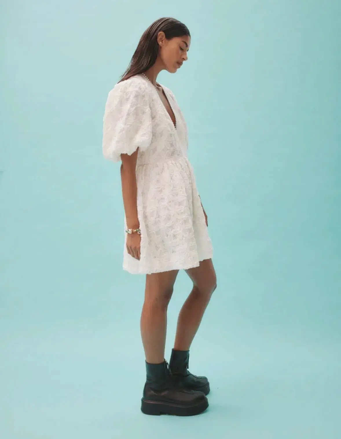 Alemais Iggy Embroidered Mini Dress White  Size 16 photo 3