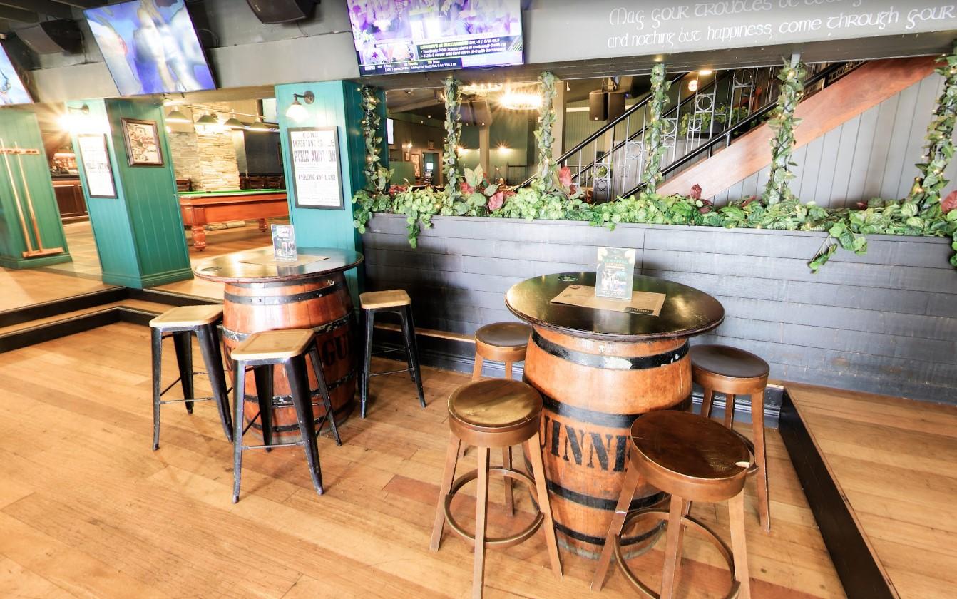 The Back Bar at Finn McCool's Surfers Paradise photo 10