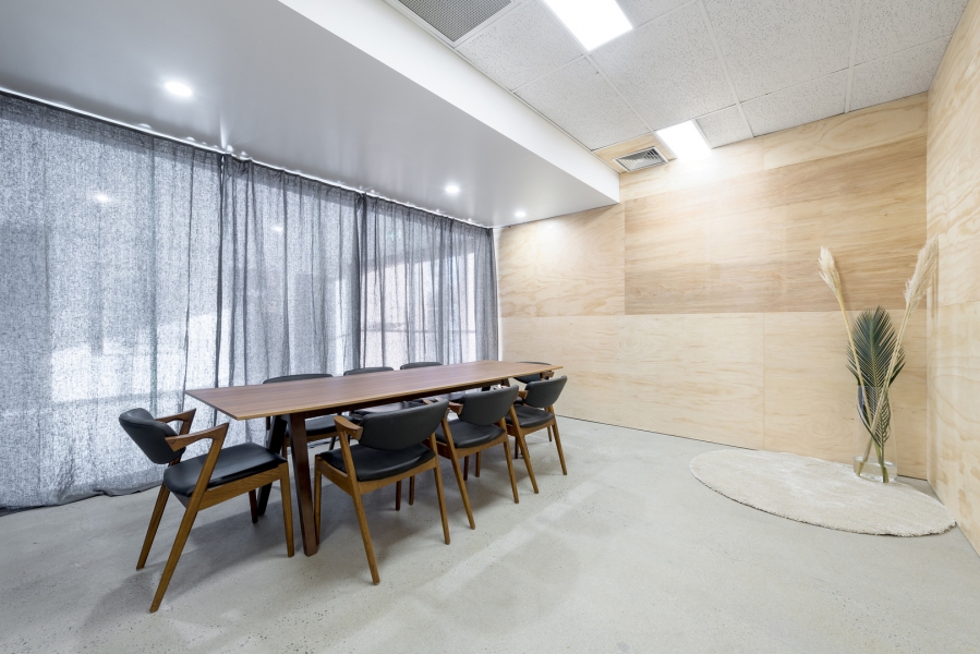 Habitat Boardroom photo 5