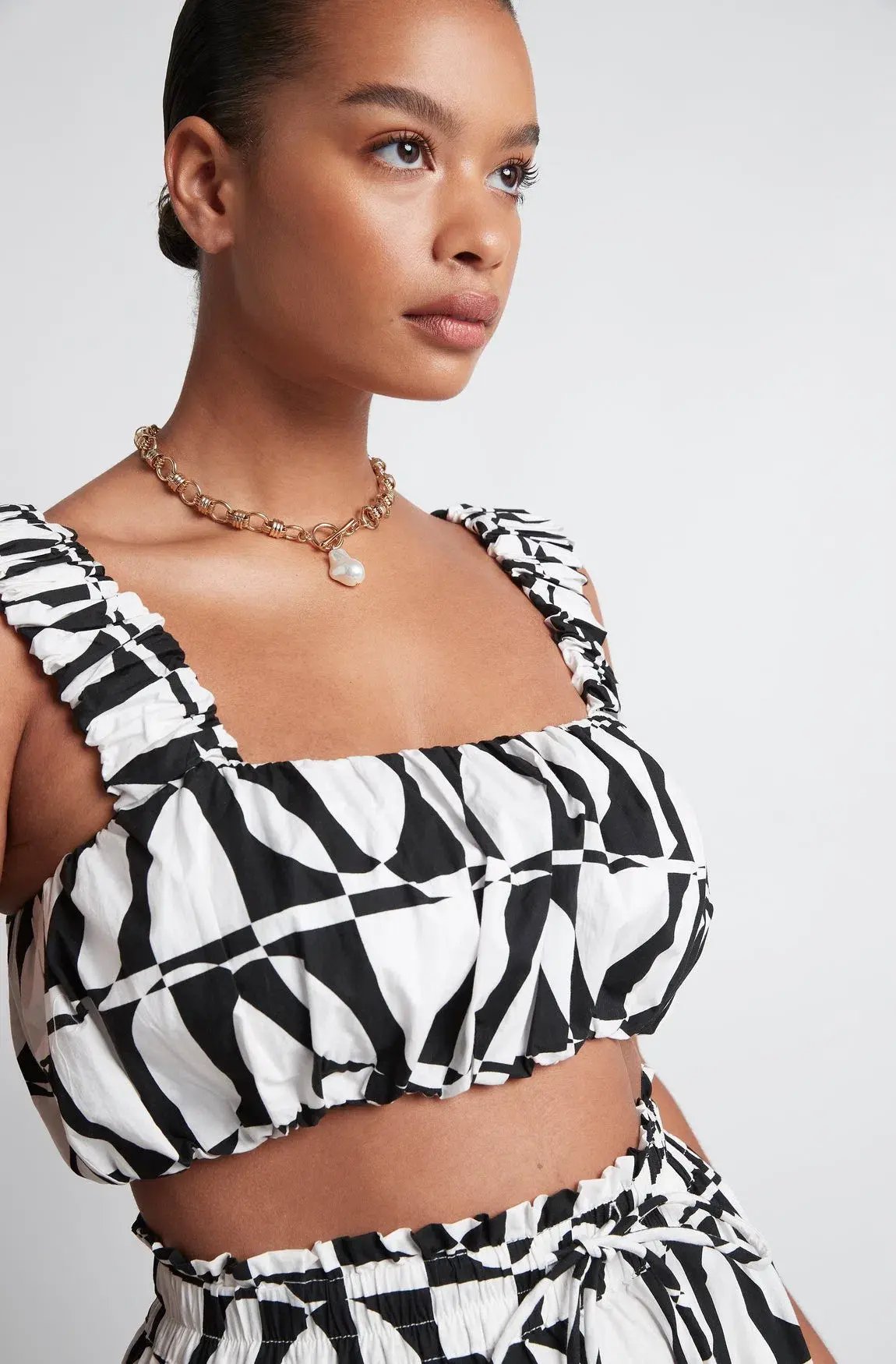 Sheike Heartbreaker Set Top & Skirt Print Size 10 and 8 photo 7