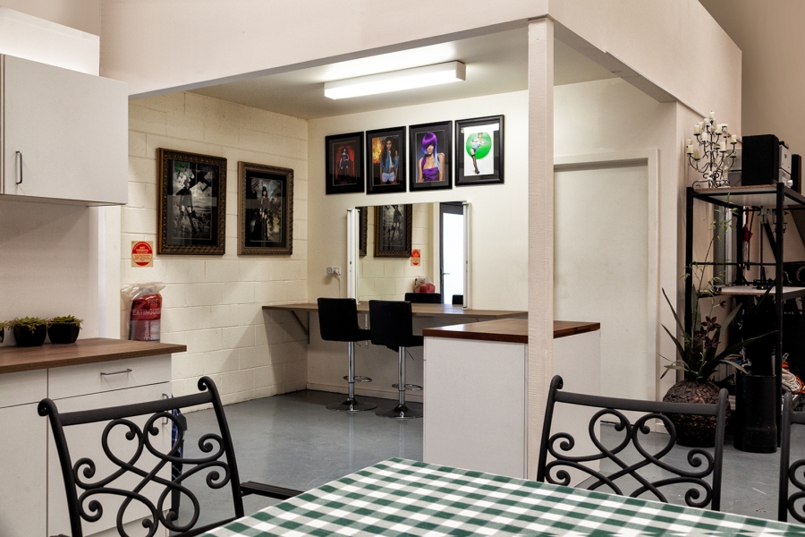 Picture Perfect Photo Studio Hire photo 4