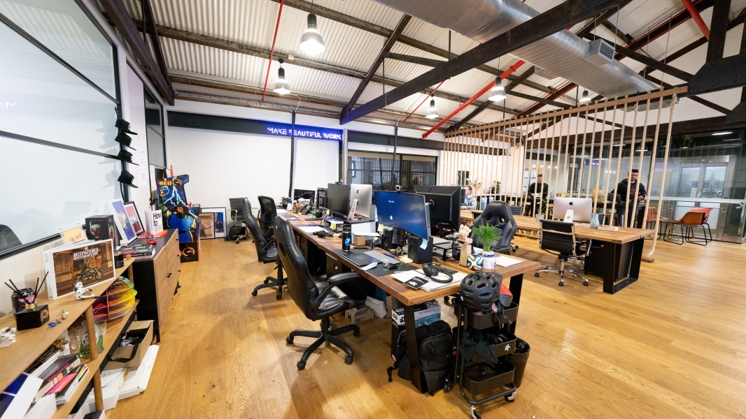 CoHouse Studios Hot Desk photo 7