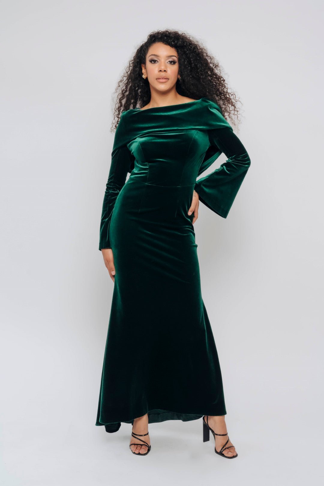 LILLIAN BY LILLIAN KHALLOUF EMERLAD photo 4