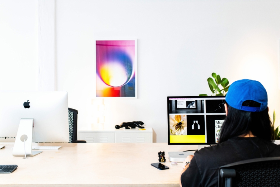 Light-filled creative space photo 2