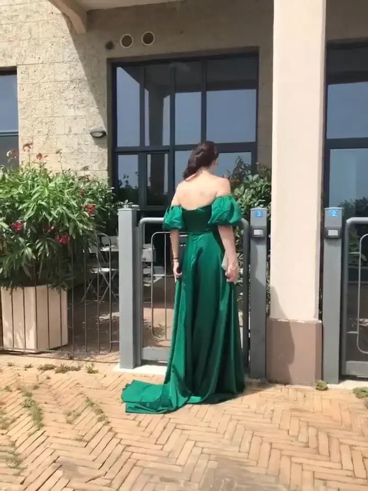 Sherri Hill 55253 Long Gown Emerald Size 10 photo 3