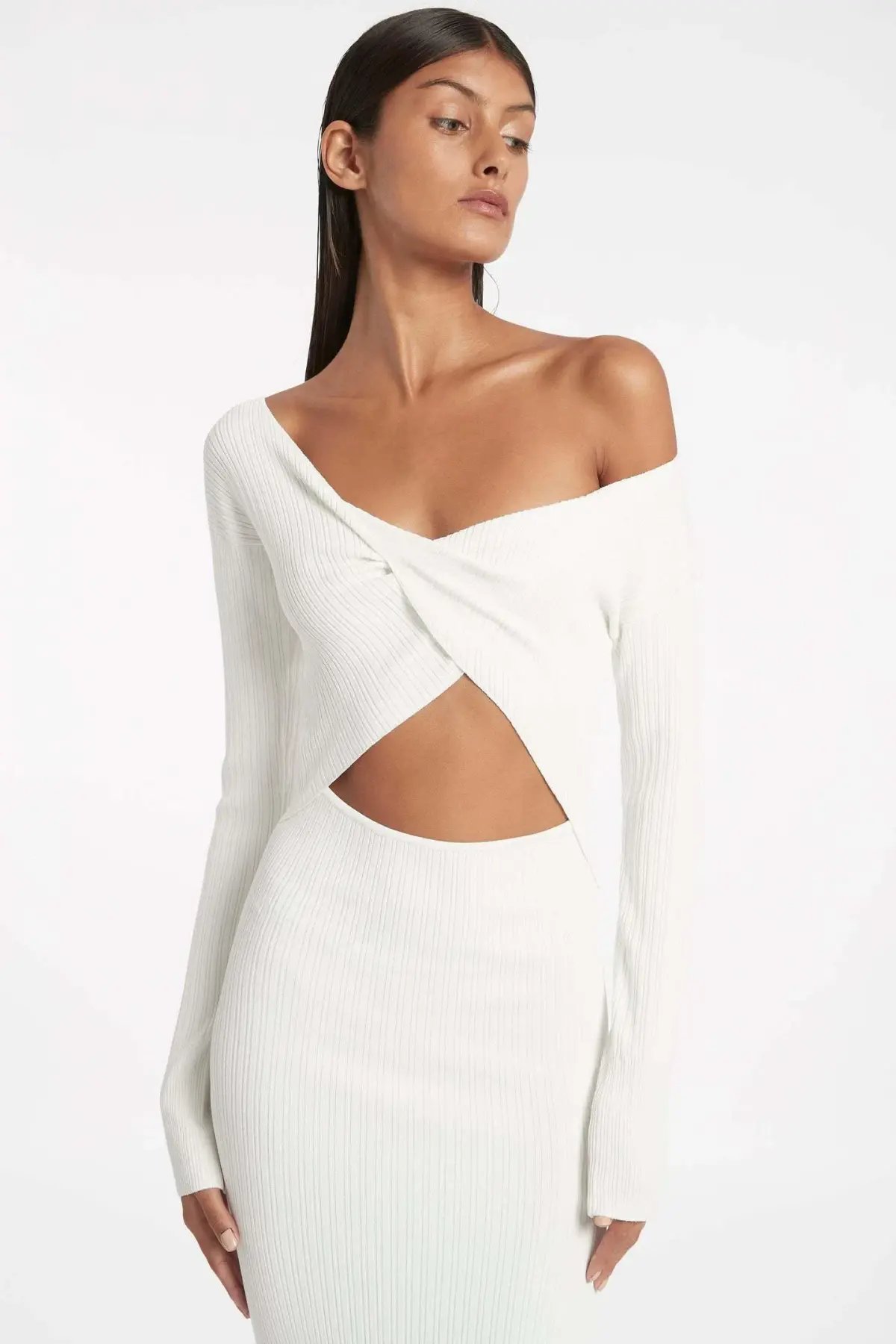 Sir the Label Kelvin Off Shoulder Dress White Size 6 photo 2