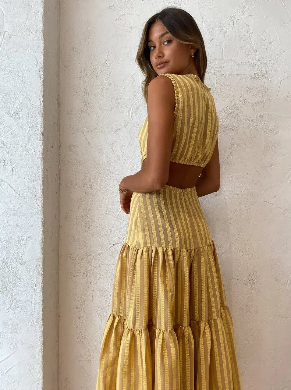 Bec & Bridge Liliana Maxi Dress Yellow Print Size 8 photo 3