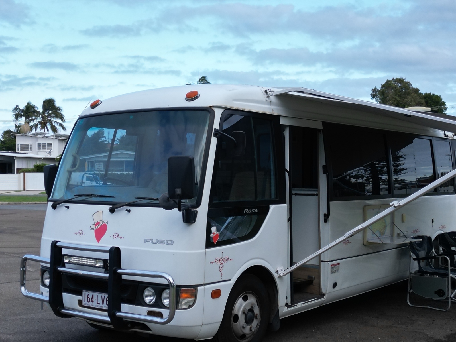 HIRE ME CAMPER photo 8