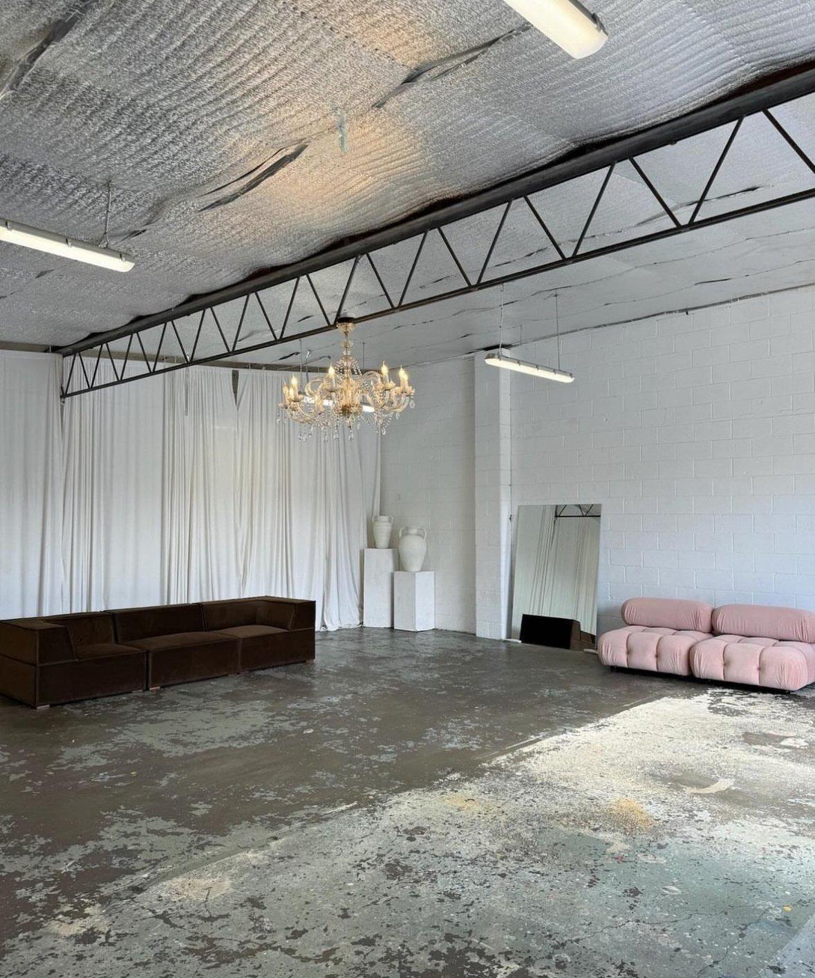 Entire Venue at RŌŌM and SEPIÀ by IQ Studio photo 7