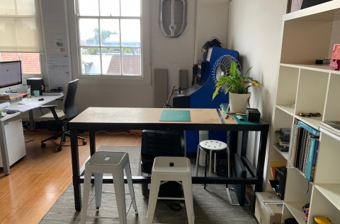 Desk hire in boutique Film/TV company photo 7