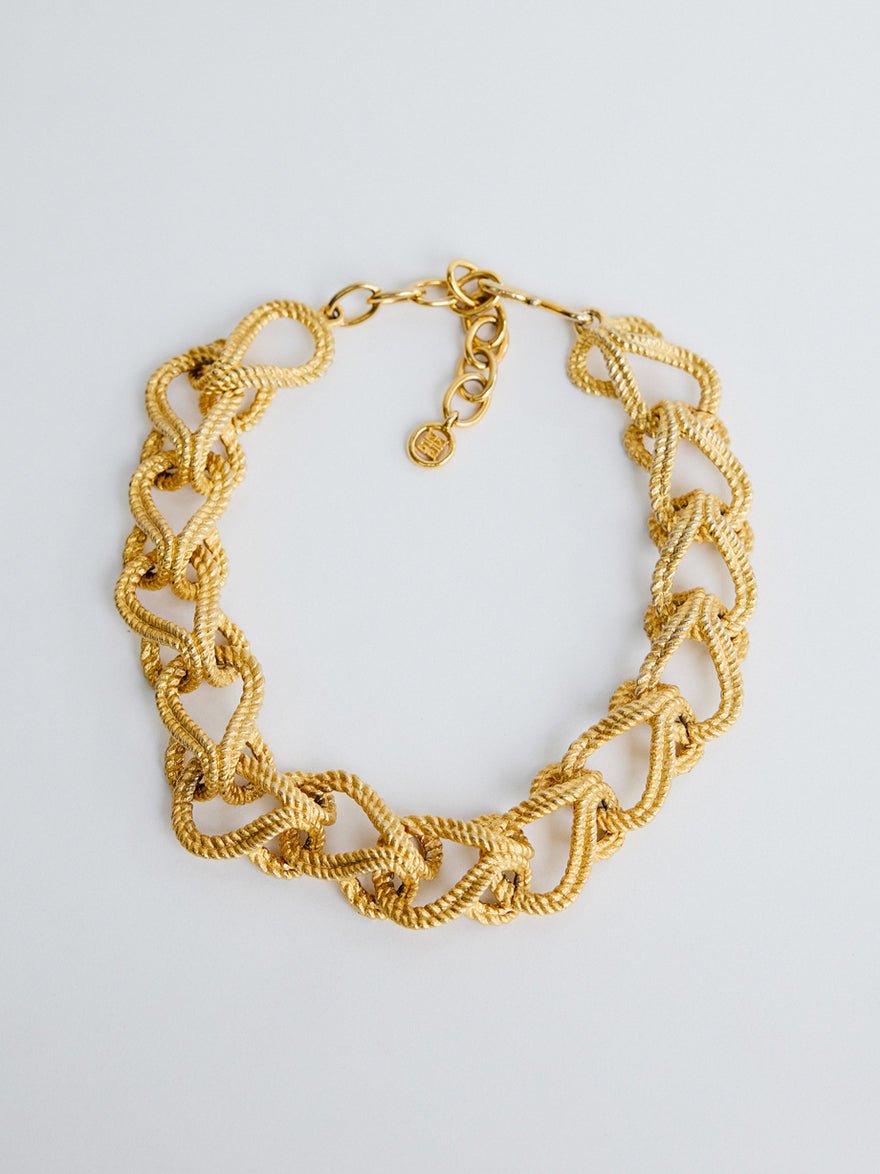 Givenchy Vintage Gold Link Choker photo 2