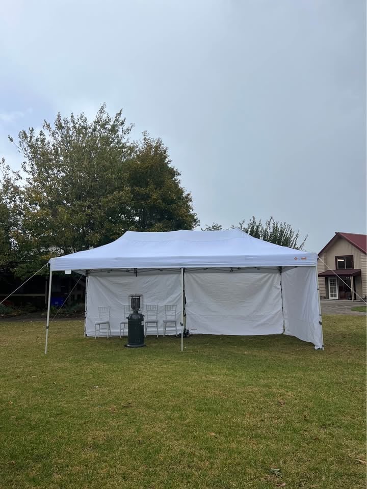 Festoon lights and marquee hire photo 7