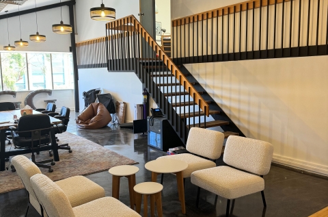 Shared studio for rent photo 5