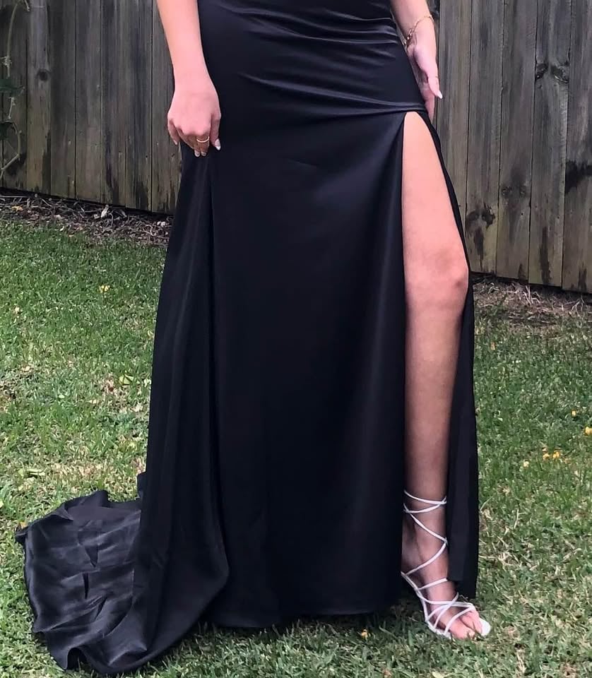 HIRE Formal dress - gorgeous jadore formal dress photo 3