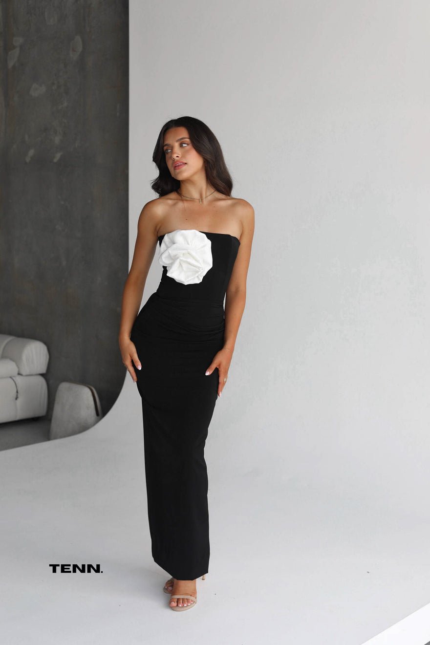 Exclusive Rosette Gown photo 3