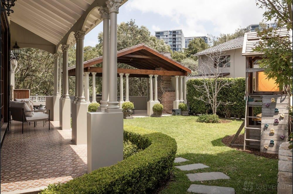 Entire Venue at Modern Luxury Home with High Ceilings photo 29