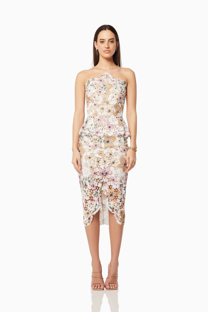 Elliatt Times Dress photo 4