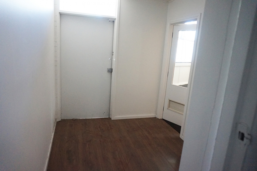 Creative office space in funky Cremorne photo 6