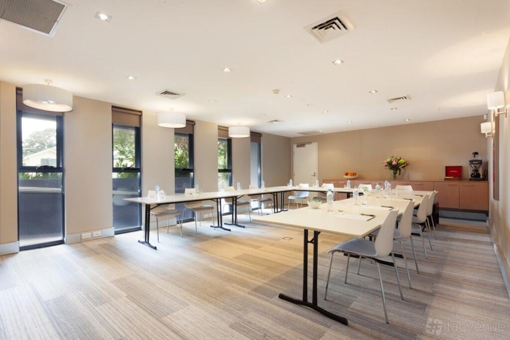 Sydney Airport Meeting Room at Quest Mascot photo 2