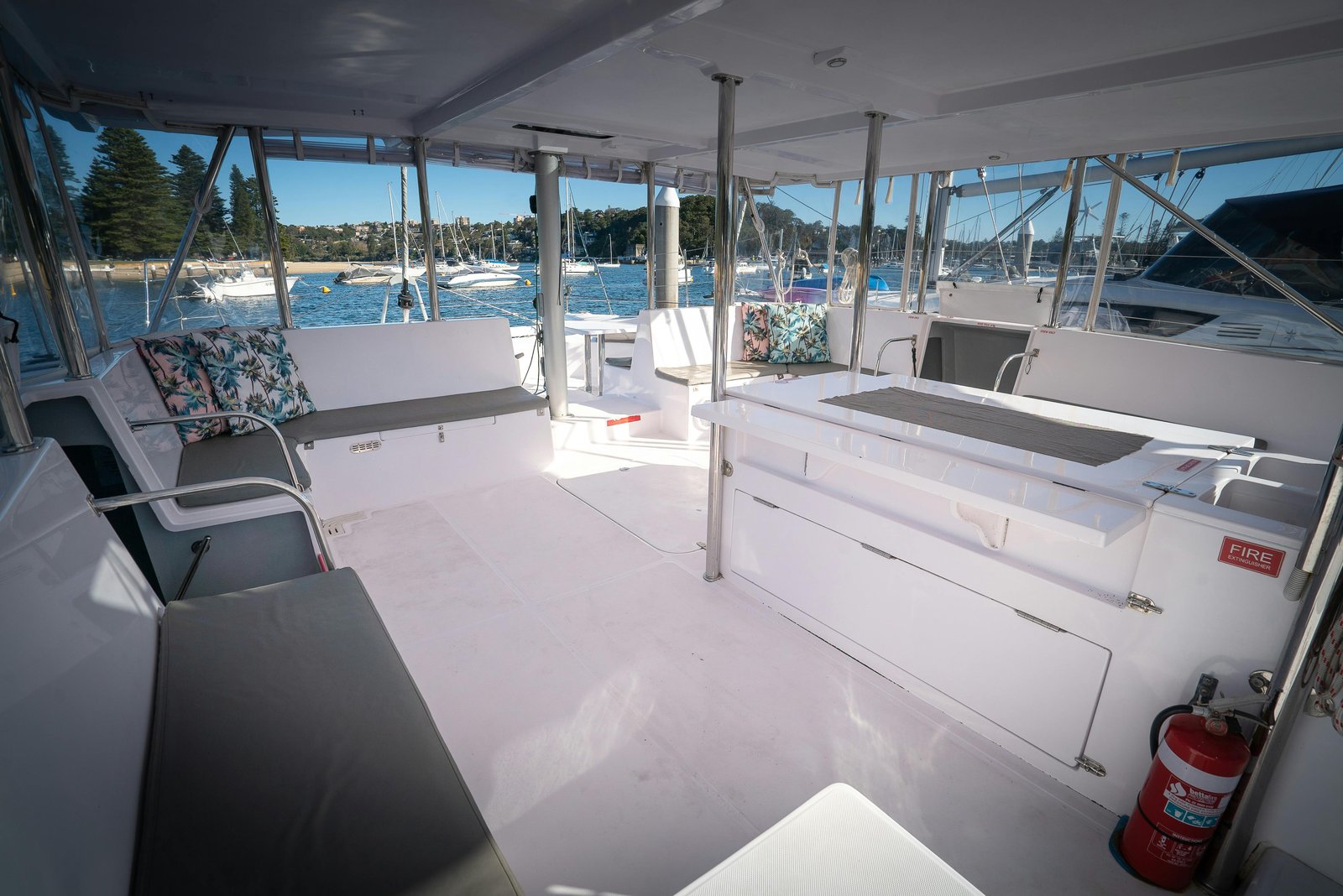 Champagne Sailing photo 15