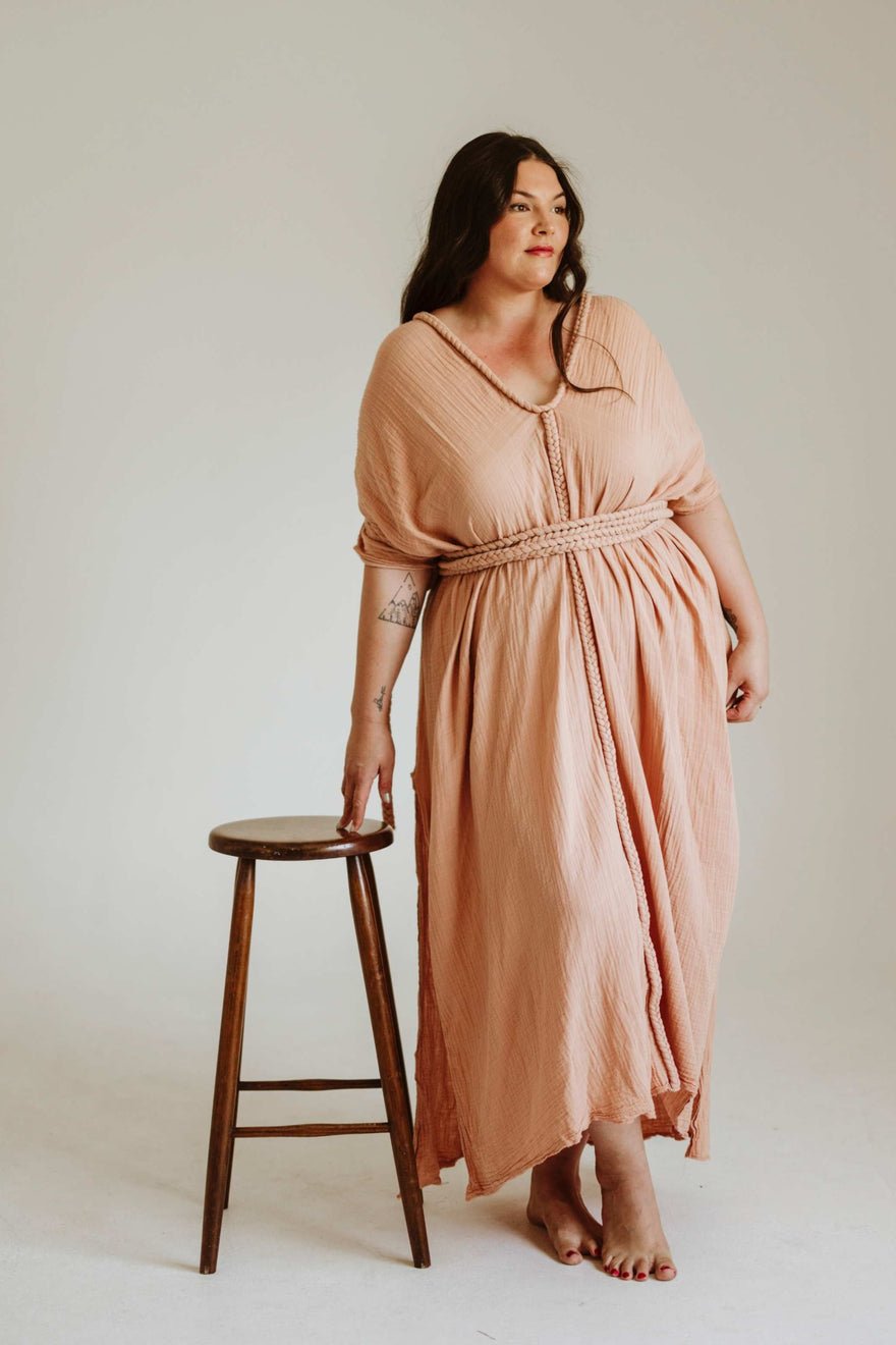 Chic Le Frique Ophelia Maxi Dress - Salmon Pink photo 2