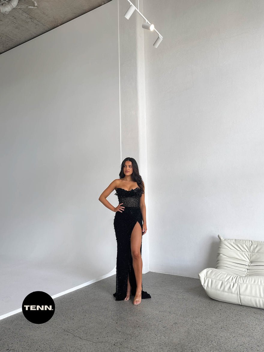 Albina Dyla Imperial Gown (black leaf gown) photo 3