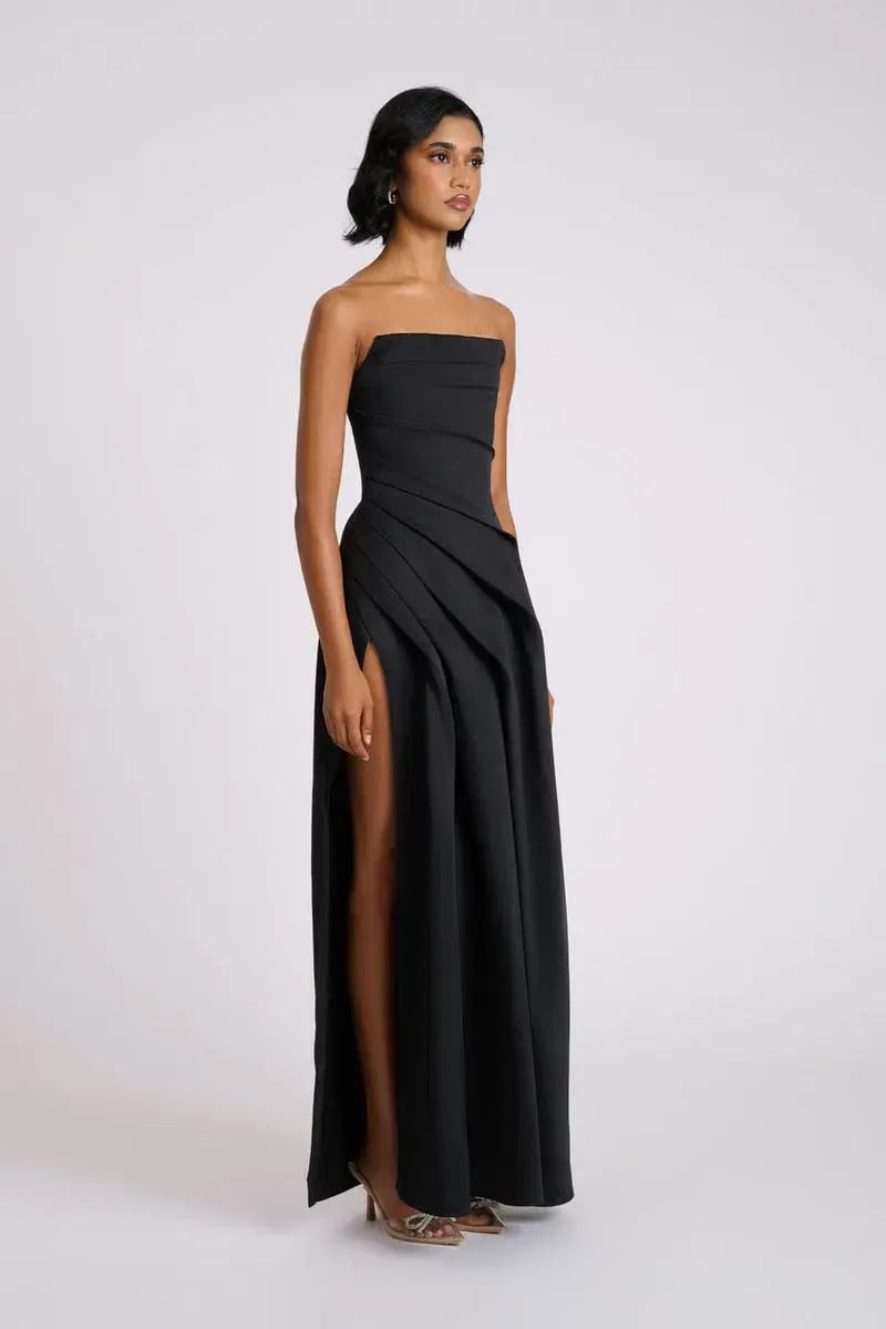 Eliya the Label Deanna gown size 12 photo 4