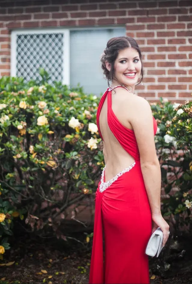 Rose Noir Halter Formal Floor Length Gown Red Size 8 photo 2