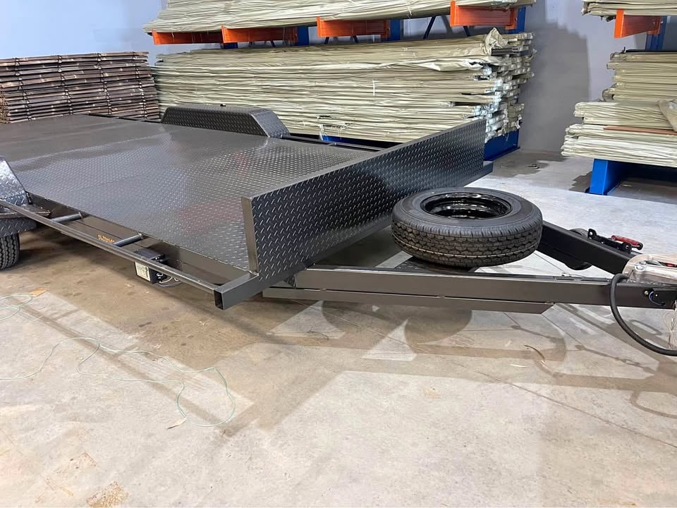 Cheapest Trailer Hire with car ramps 5.4m long tray x 2m wide photo 8