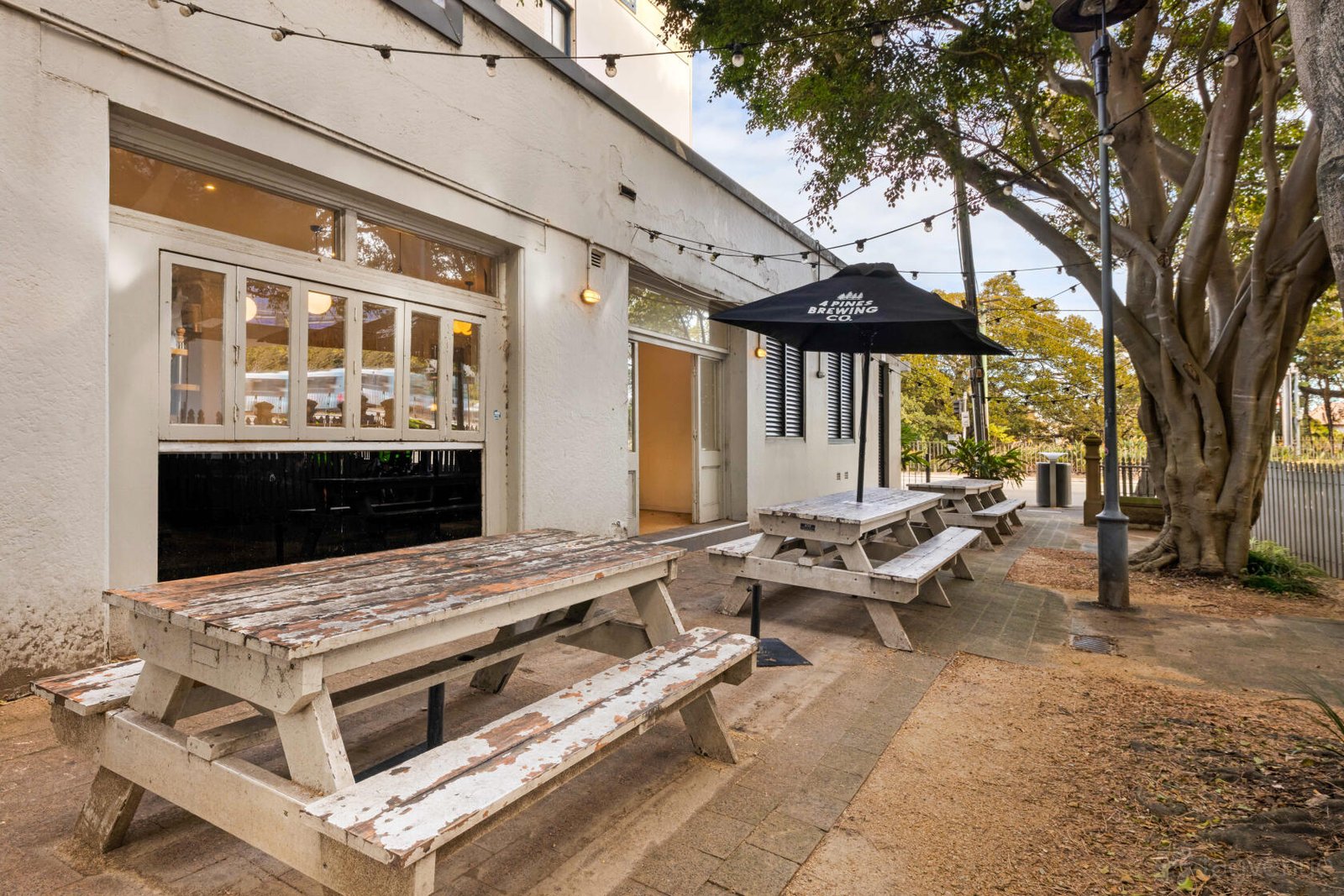 Entire Venue at Captain Cook Hotel Paddington photo 11