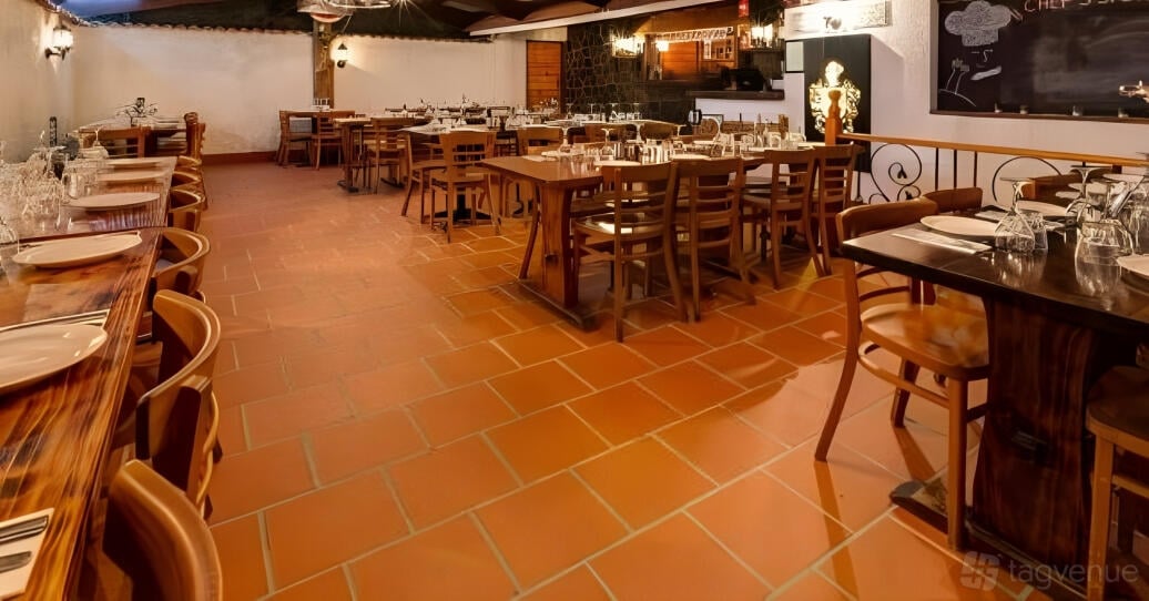 Back Room at Spanish Tapas photo 2