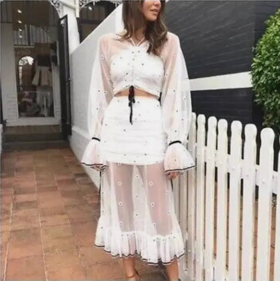 Alice McCall Le Lady Skirt White Size 6 photo 4