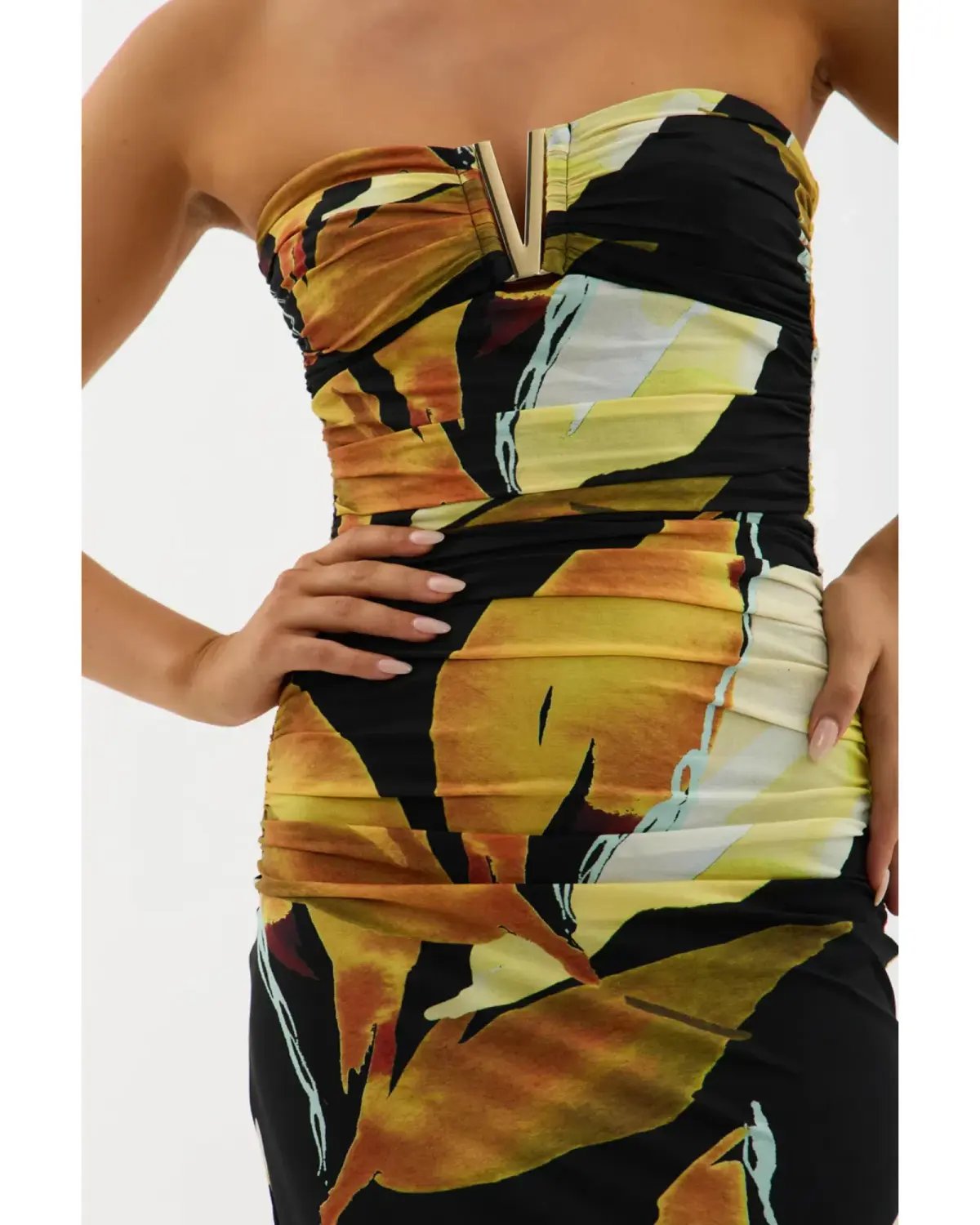 Rebecca Vallance Petals Of Paradise Gown Print Size AU 10 photo 3