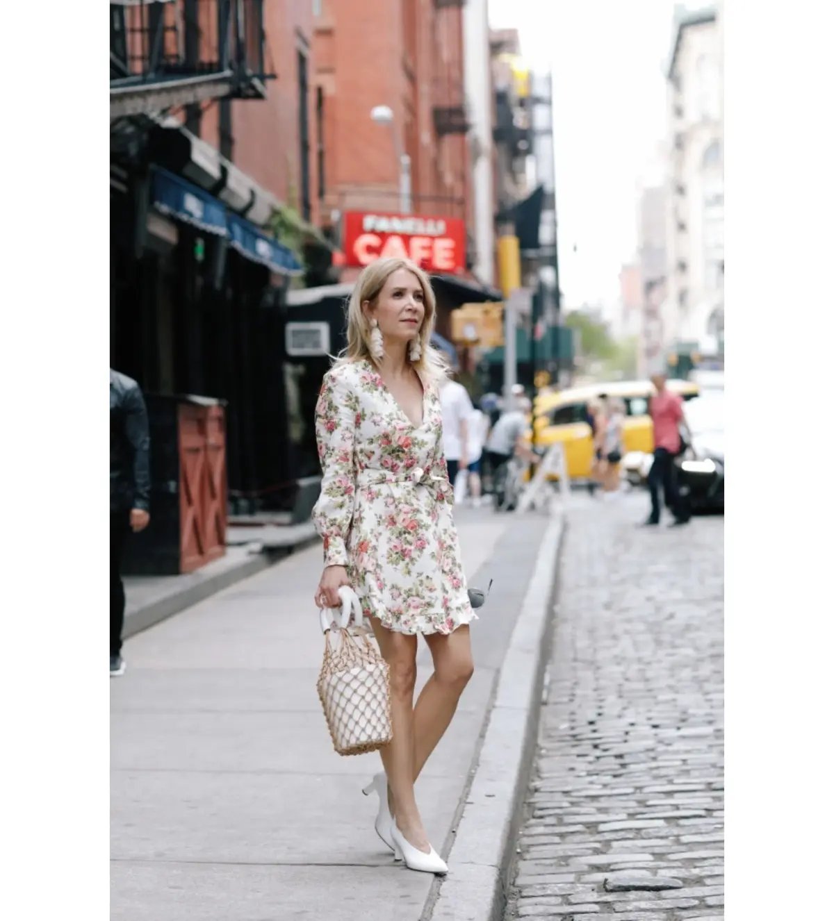 Zimmermann Radiate Flounce Shift Mini Dress Watermelon Bouquet Floral Size 0/AU 8 photo 2