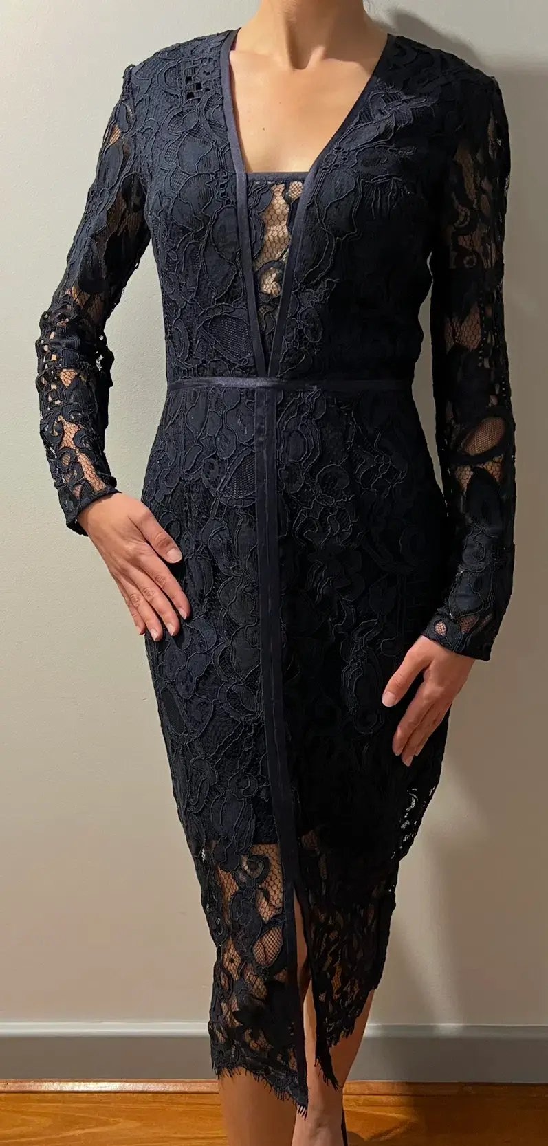 Rodeo Show Romy Lace Midi Dress Navy Size 8 photo 2