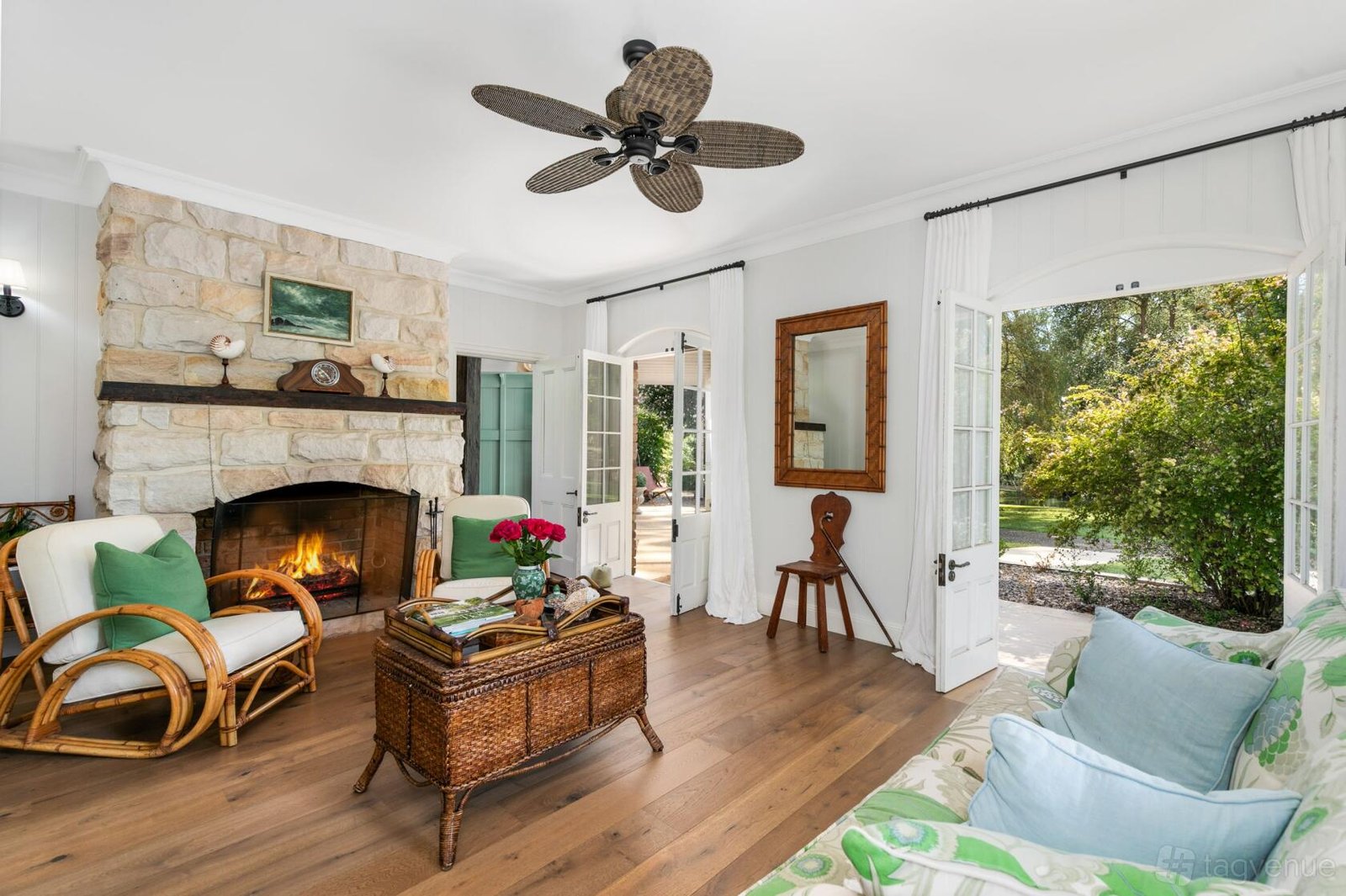 Country Home - Film or Photos at Dural on 5 Beautiful Acres photo 10