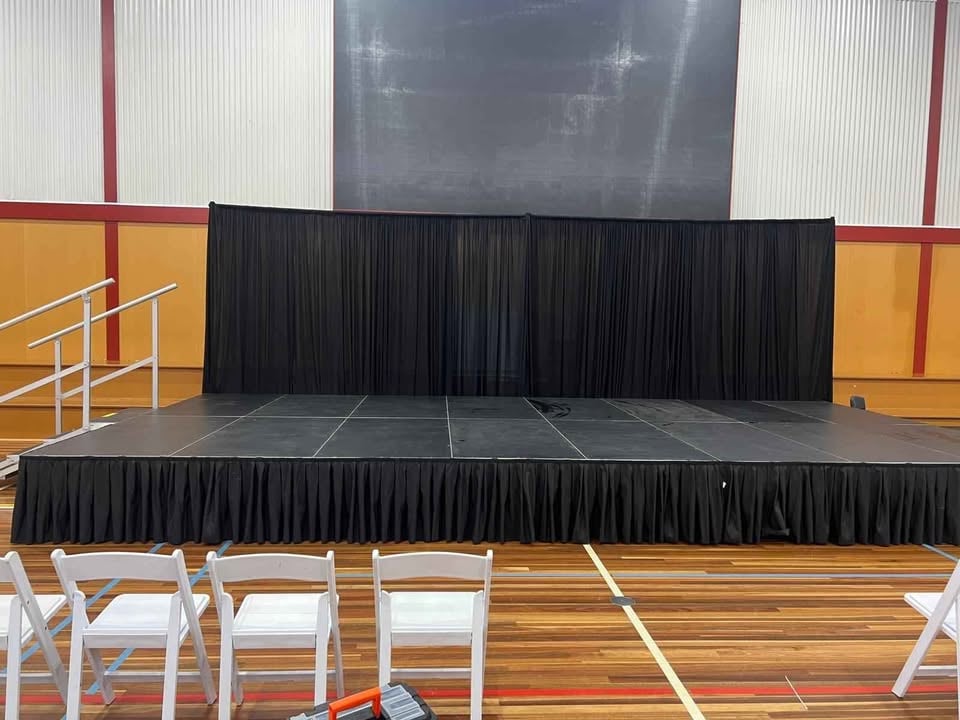 Stage for hire in basic black or white gloss photo 4