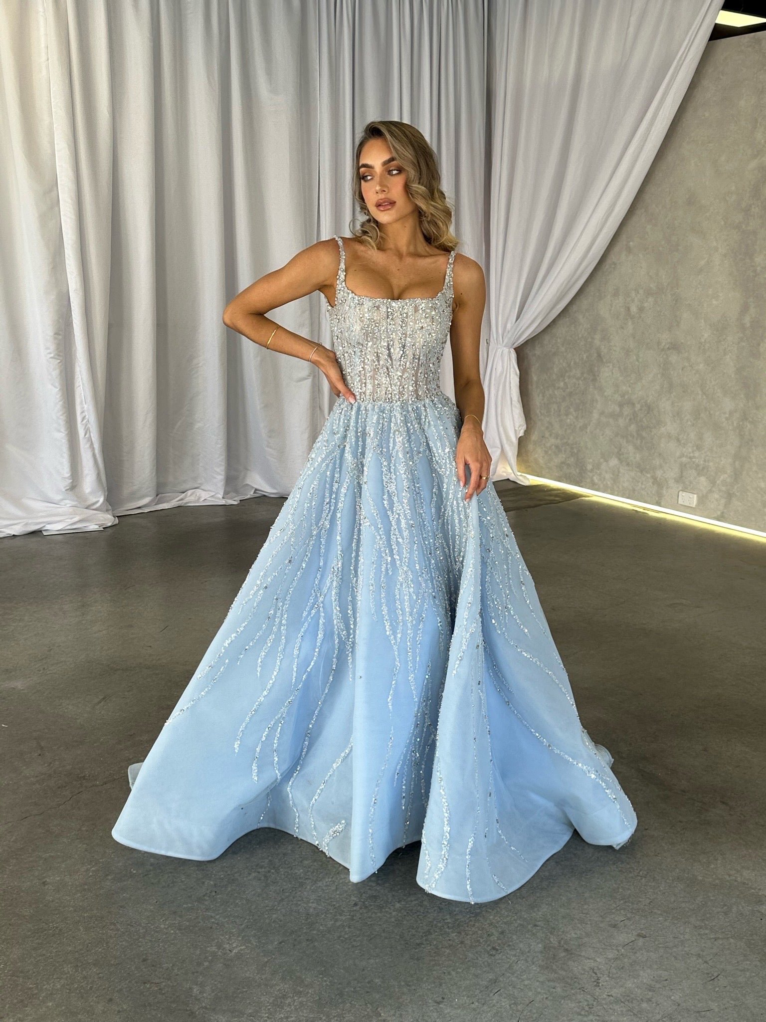 CINDERELLA BY INTEGRITY BLUE photo 3