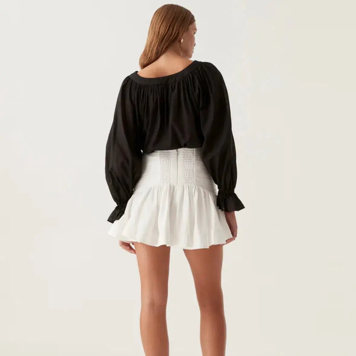 Aje Carrie Ruched Mini Skirt Ivory Size 4 photo 2