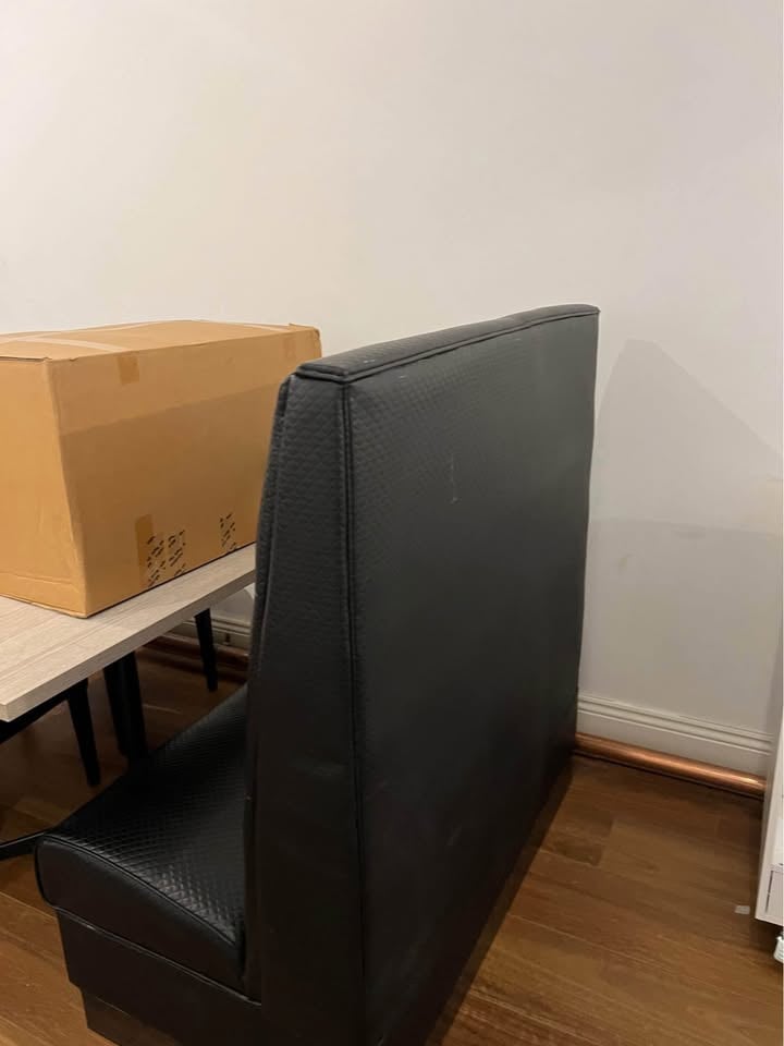 Restaurant sofa photo 4