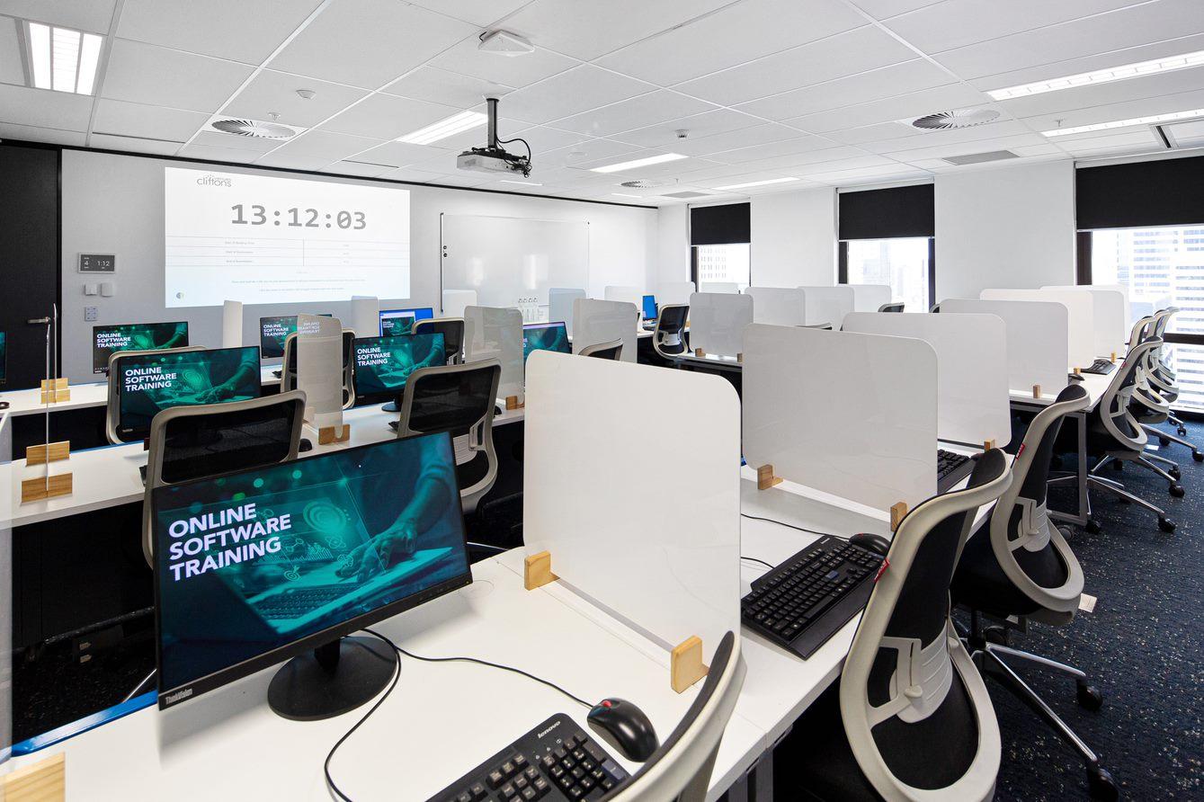 Computer Rooms at Cliftons Brisbane photo 3