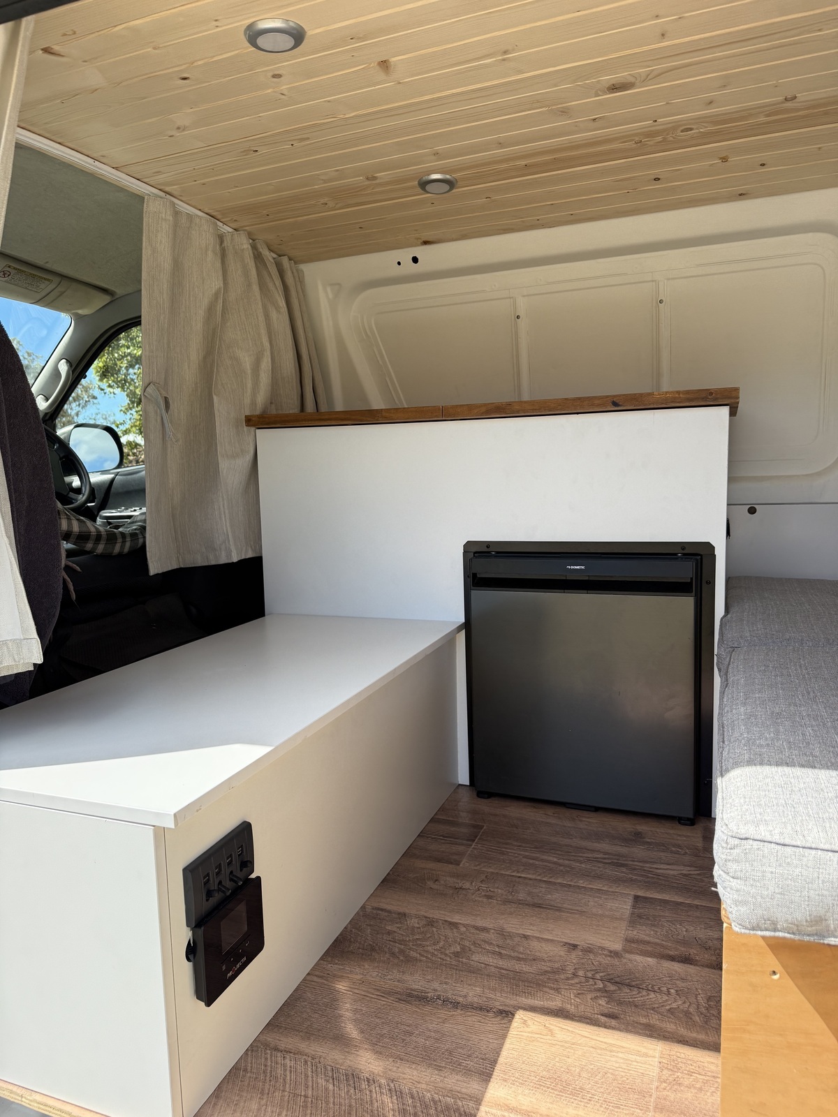 Campervan photo 8