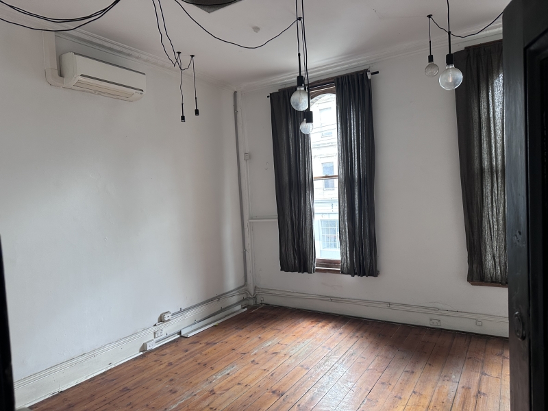 inspiring art & create studio space photo 2