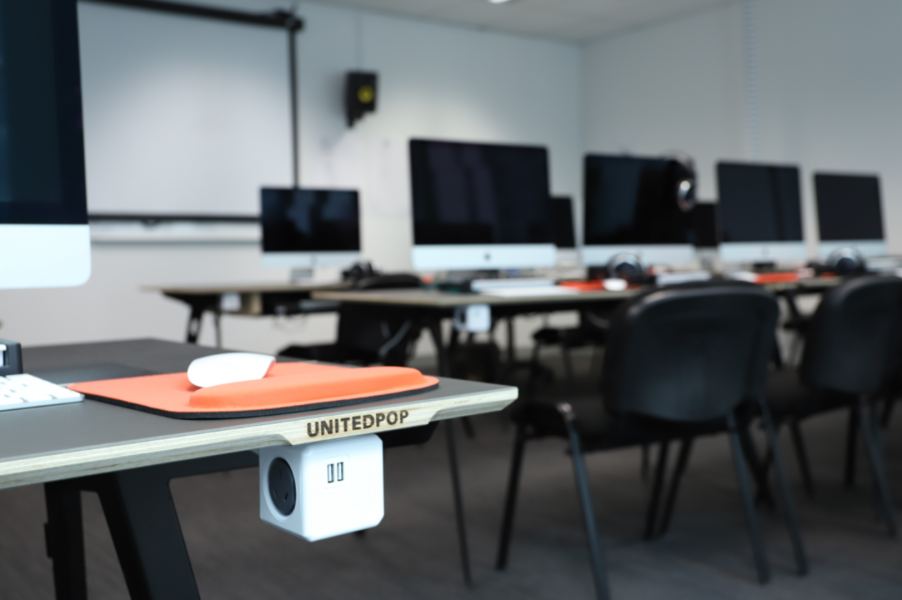 Large and Inspiring Multi Use Classroom The Sound Lab - United Pop photo 5