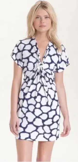 Diane Von Furstenberg Natalie Silk Twist Front Mini Dress Print Size 8 photo 3