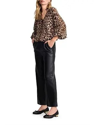 Blue Illusion Faux Leather Cropped Pants in Black Size 8/XS photo 8