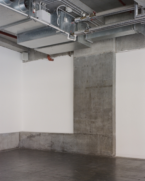 No Vacancy Gallery photo 4